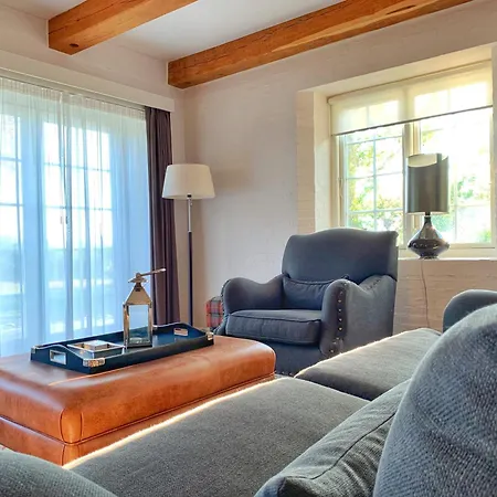 - Vejroe Resort Vejro