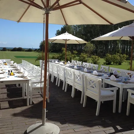 - Vejroe Resort *